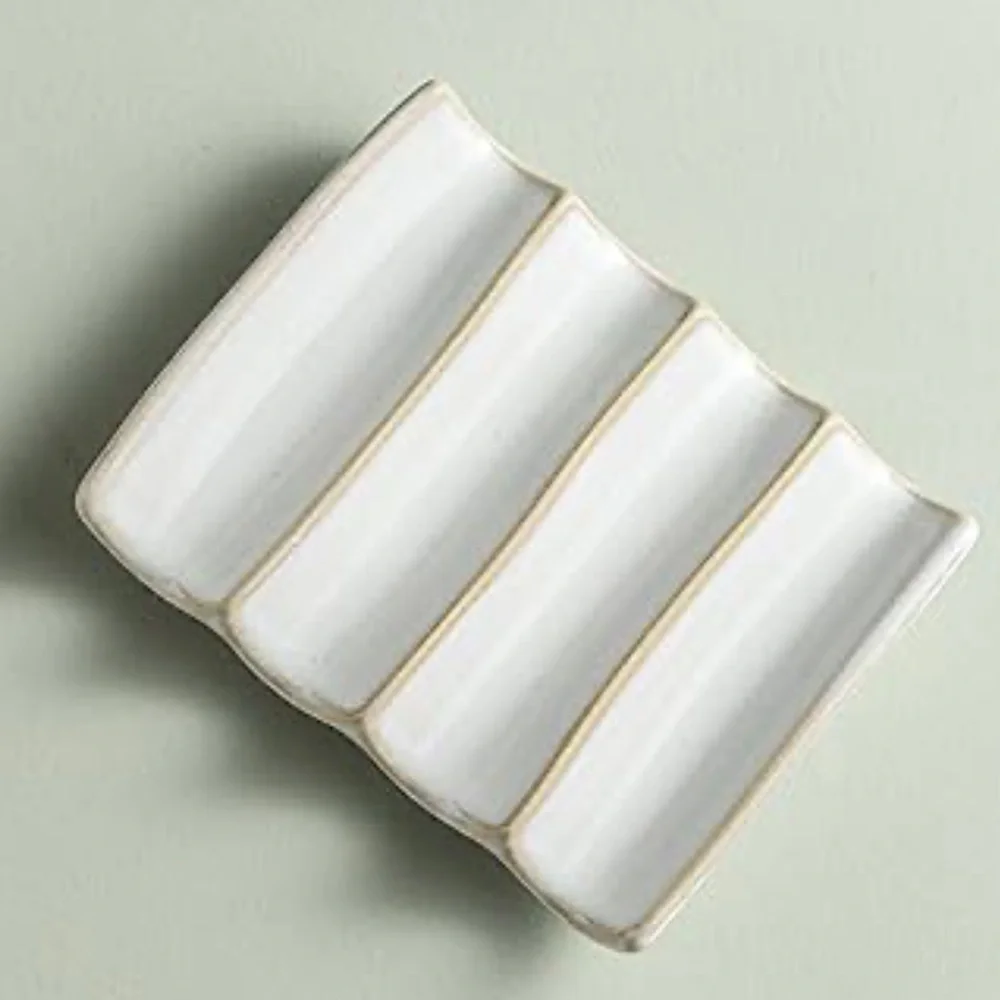 NEW ceramic fluted self draining soap dish -white